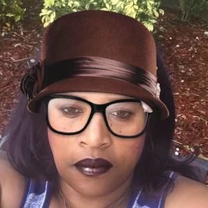 Meet your Posher, Shirron